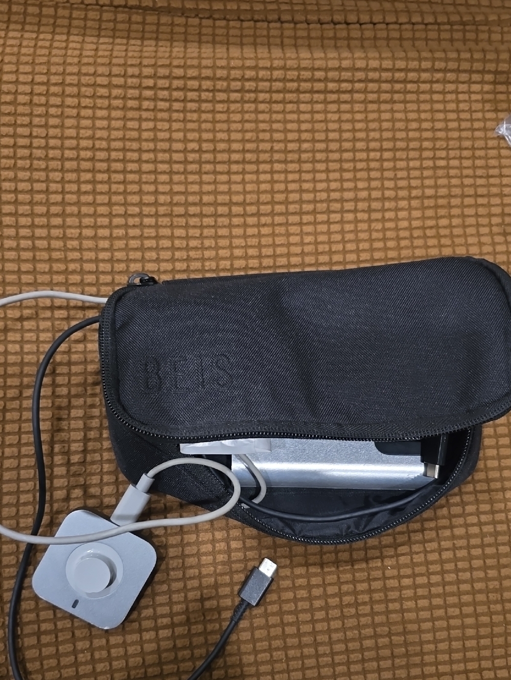 BEIS Black Tech Organizer Pouch with Cable Storage NEW WITH TAGS